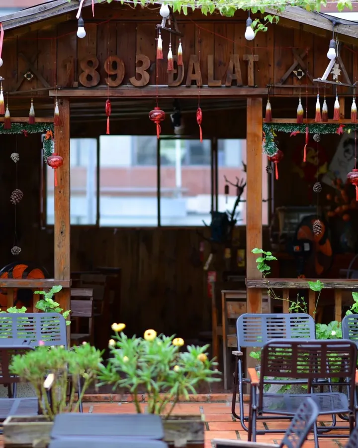 Phòng tắm sạch sẽ